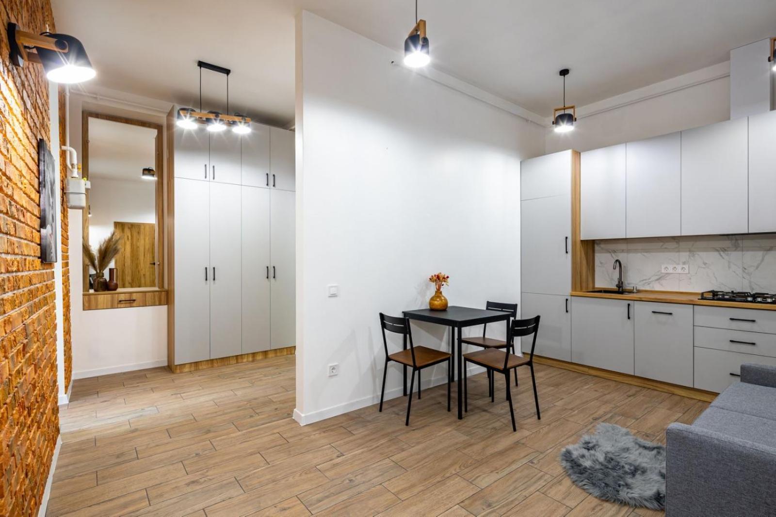 Romari Туган Барановського 30 Lemberg Exterior foto